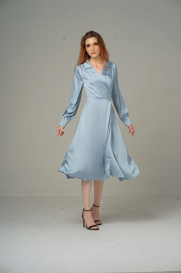 Blue wrap dress - Image 5